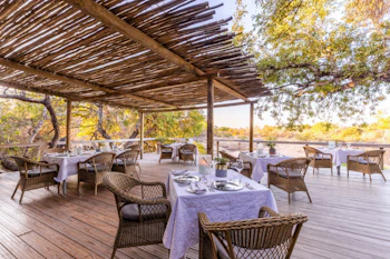 Thornybush Game Reserve Dining Deck